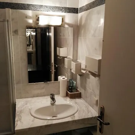فندق Seltenriegel 3*